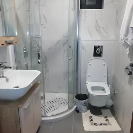 Exeo زلاتيبور