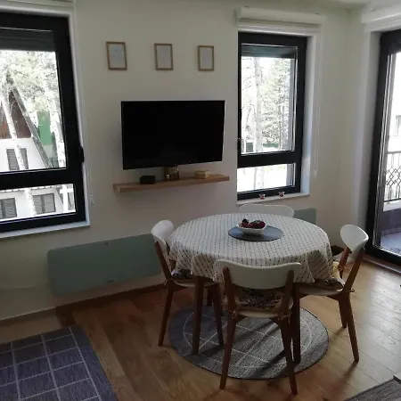 Exeo زلاتيبور